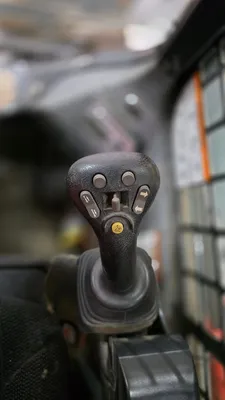 2022 BOBCAT T740 Skid Steer | Iron Listing (33)