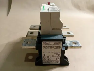 NEW SCHNEIDER ELECTRIC LR9F7375