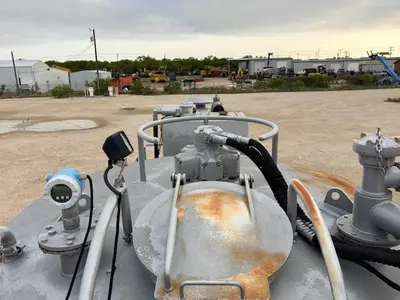 USED YANTAJ JEREH PETROLEUM EQUIPMENT AND TECHNOLOGIES MIXING UNIT