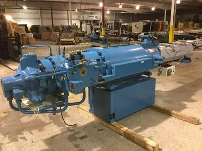 USED ENGEL ES 4400/750/68 / IU