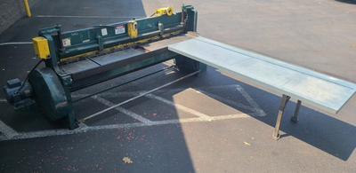 U14507C Wysong 816 shear with squaring table