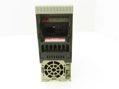 Allen Bradley 25B-D6P0N104 Powerflex 525 3Hp VFD AC Drive 480V 50/60Hz FRN 6.001