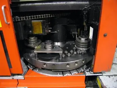 USED AMADA ARCADE 210 CNC