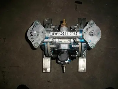 Used WARREN RUPP SANDPIPER EB1-SM, TN-3-A Diaphragm Pumps North Carolina US | DH Griffin Used Equipment #1383395