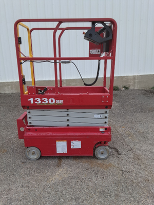 USED 2023 MEC 1330SE
