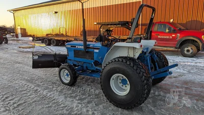 USED 1990 NEW HOLLAND 2120
