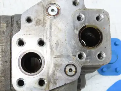 Char-Lynn 121 2021-001 Disc Valve Hydraulic Motor Bearingless Spline Shaft SAE-D
