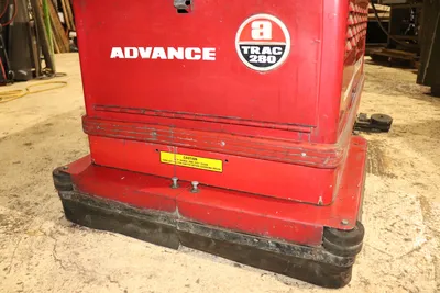 USED 1986 ADVANCE 280BD