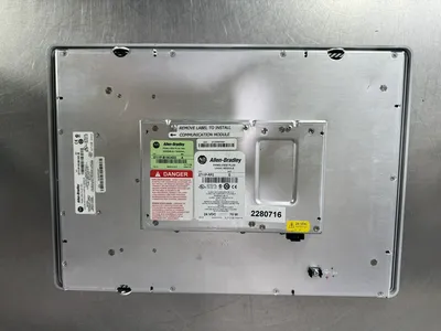 Allen-Bradley 2711P-B15C4D2 Panelview Plus 1500 w/ 2711P-RP2 Logic Module @2.5.5
