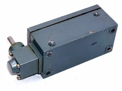 USED ALLEN BRADLEY 802X-AM4 SER. C LIMIT SWITCH 802XAM4