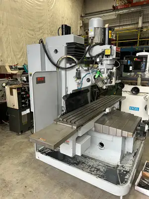 USED XYZ SMX 5000 CNC BED MILL
