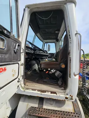 Used 1985 WHITE/GMC 13932 Conventional trucks Wisconsin US | Proxy Equipment #1385062