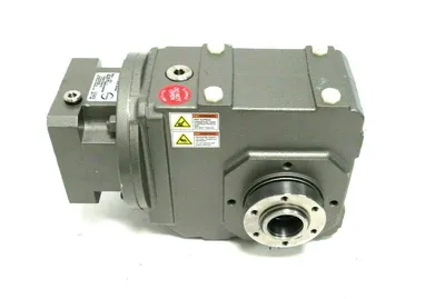 NEW STOBER K102WG0040MT10B GEARHEAD 4:1