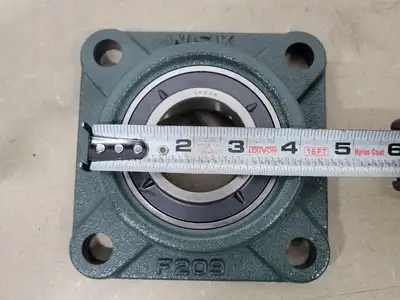 NEW NSK UKF209D1