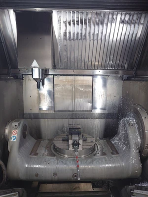 USED 2015 HERMLE C 400 U