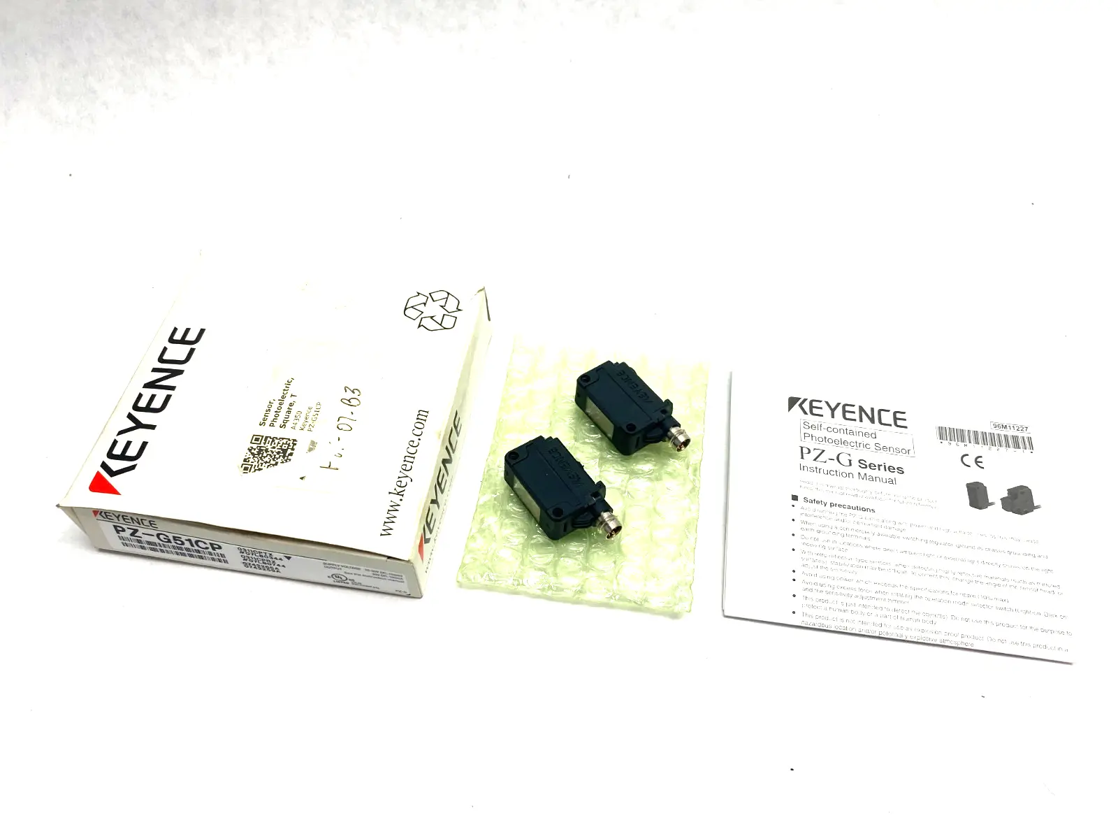 New | in-Stock KEYENCE Square Transmissive Thrubeam Sensor Set, M8 Connector Type Photoelectric Sensors Michigan US | Maverick Industrial Sales #1397620