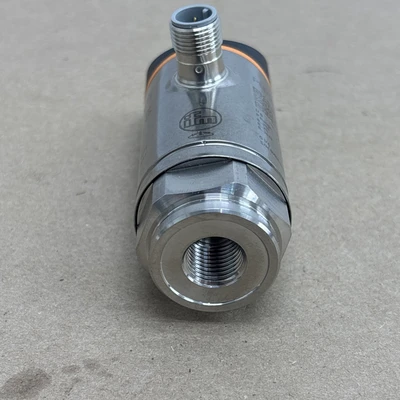New No Box 1PCS Brand New IFM PN7071 Proximity Switch Sensor Fast Shipping