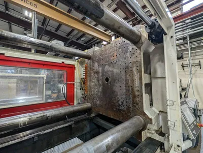 2015 CINCINNATI MILACRON MS725 Injection Molding Horizontal/Vertical | Machinery Network (11)