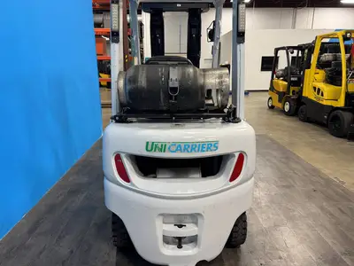 Used 2016 UNICARRIERS PFS40 Internal Combustion Forklifts: Pneumatic Tire Minnesota US | Birnstengel Equipment #1554096