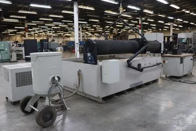USED 2021 OMAX 55100