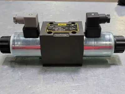 USED PARKER FILTRATION D3DW4CNYPZ4
