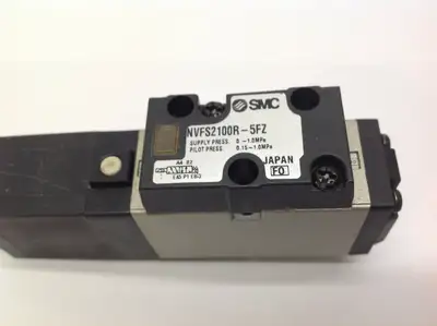 USED SMC SOLENOID VALVE 5 PORT 2 POSITION