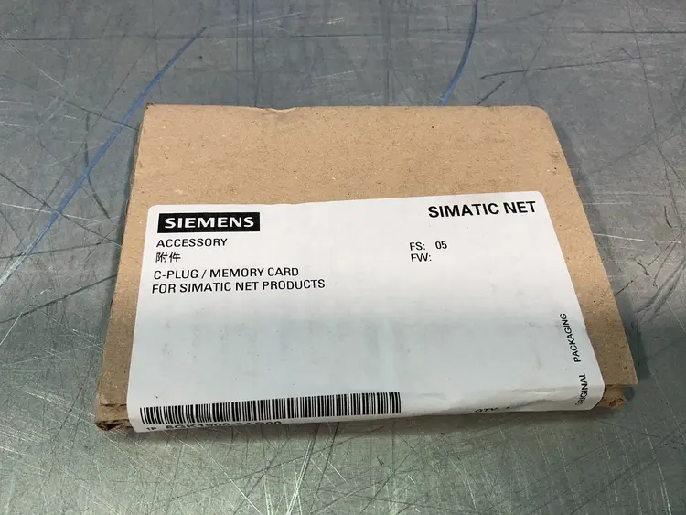 New | in-Stock SIEMENS 6GK19000AB00 Misc Networking Equipment Ohio US | HGR 24 #1520843