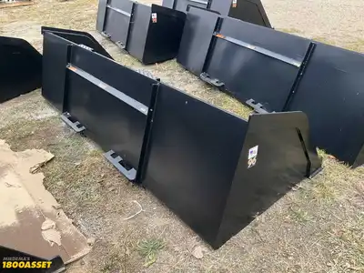 New Tomahawk 96” snow/mulch skid steer bucket, welded on high carbon cutting edge, skid steer...