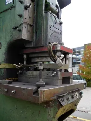 USED WAFAO 100 TON