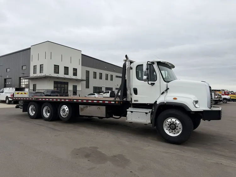 Used 2020 FREIGHTLINER 108SD CENTURY CARRIER Tow trucks Minnesota US | Carco Truck & Equipment #1513993