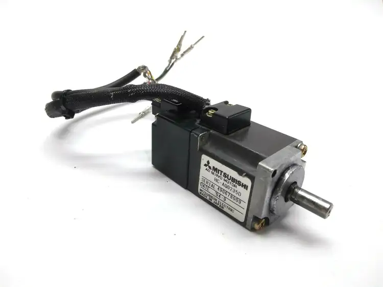 Used Mitsubishi Melservo AC Servo Motor Servo Motors Michigan US | Maverick Industrial Sales #1397214