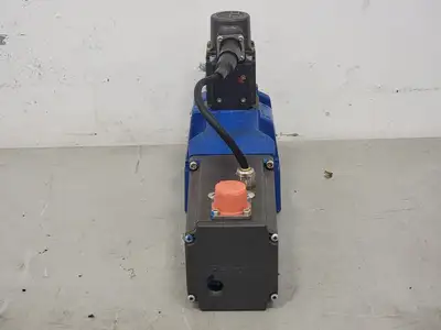 NEW REXROTH 4WRDE 16 V125L-5X/6L24K9/M