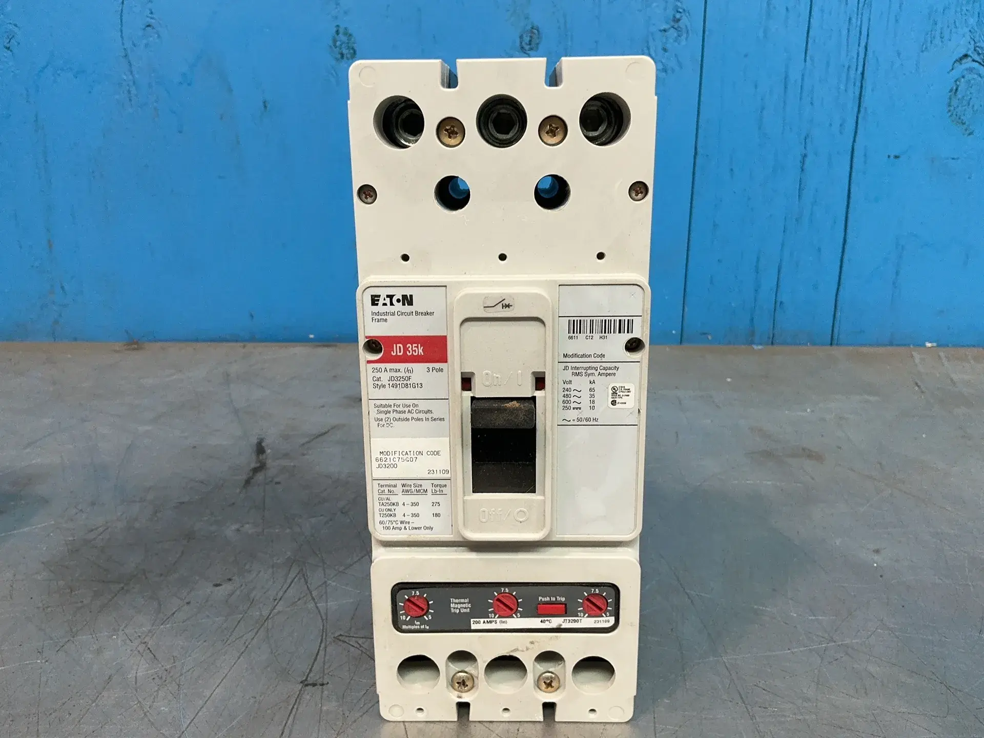 Used EATON JD3250F Circuit Breakers Ohio US | HGR 24 #1414091