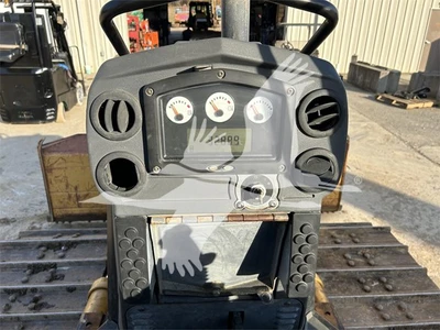 USED 2010 CATERPILLAR D5K LGP