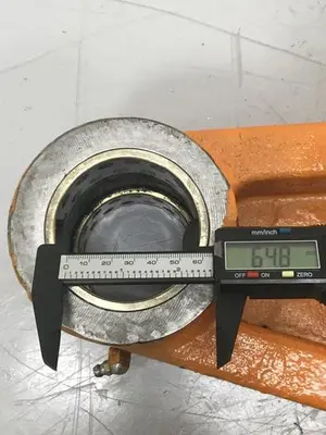 USED CINCINNATI MILACRON 3922287