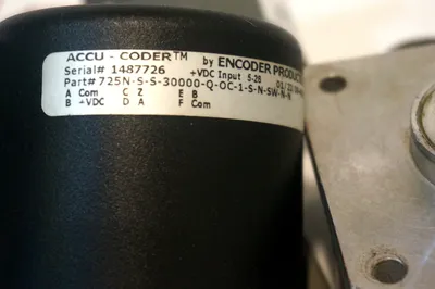 USED ENCODER PRODUCTS 725N-S-S-30000-Q-0C-1-S-N-SW-N-N ACCU-CODER 725NSS30000Q0C1SNSW