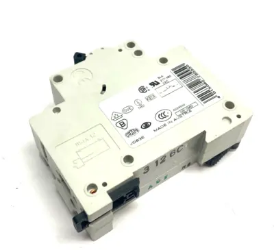USED EATON, MOELLER CIRCUIT BREAKER 1P XPOLE/XEFFECT W/ FAZ-XHI11