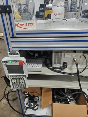 USED 2013 YASKAWA MOTOMAN MH5