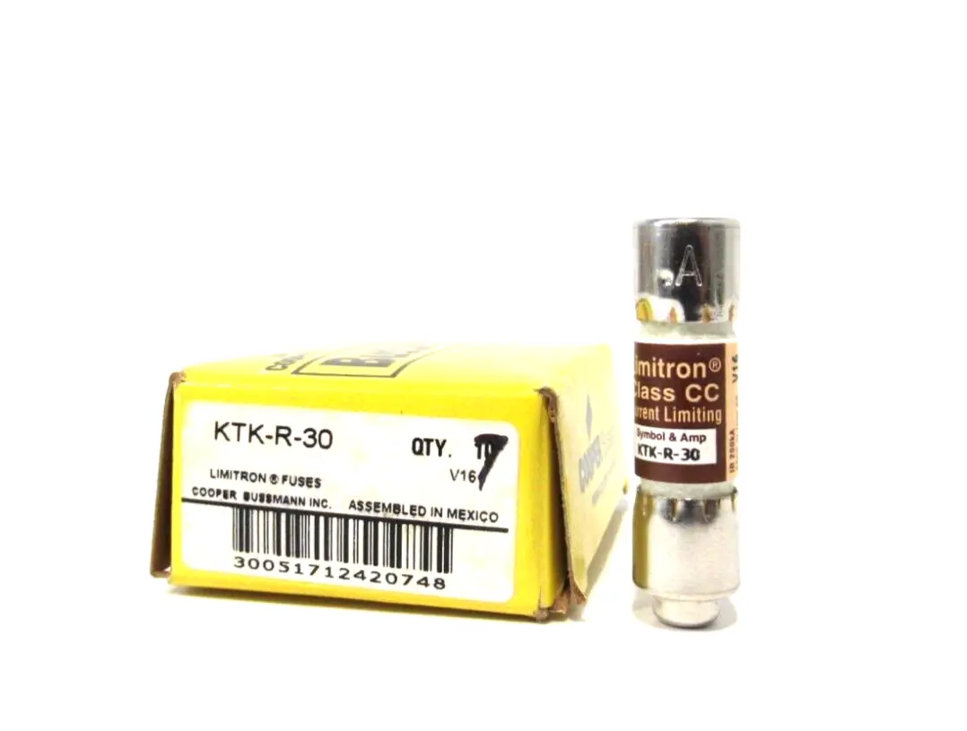 BOX OF 7 NEW BUSSMANN KTK-R-30 FUSES KTKR30