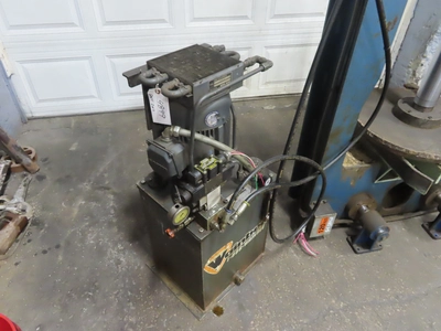 23.5" Bowers Hydraulic Tank Discharge Press, 40 gallon