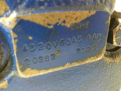 USED VICKERS 4520V60A5