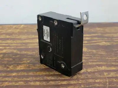 USED CUTLER-HAMMER BA125