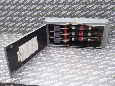 Square D QMB-3620 Fusible Panelboard Branch Switch 200 Amps 600VAC Used