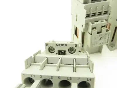 Allen Bradley 100-C09D*400 Motor Starter Contactor 7.5Hp 600V Assembly Lot of 4