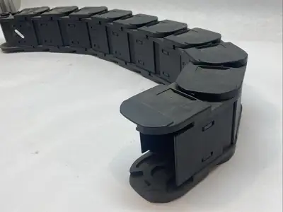 USED IGUS ENERGY CHAIN CABLE CARRIER