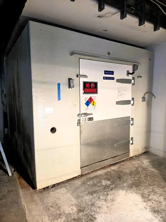 Polar King 10x10' Walk-in Freezer