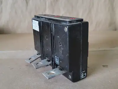 Used CUTLER-HAMMER KT3200T Switchgears British Columbia CA | Lenmark #239046