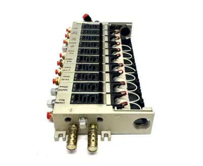 VV5FS2-01T1-101-02T | SMC  Solenoid Valve Manifold, 5-Port, 10-Station, 1/4" NPT - Used