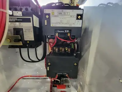 NEW SQUARE D MODEL 6