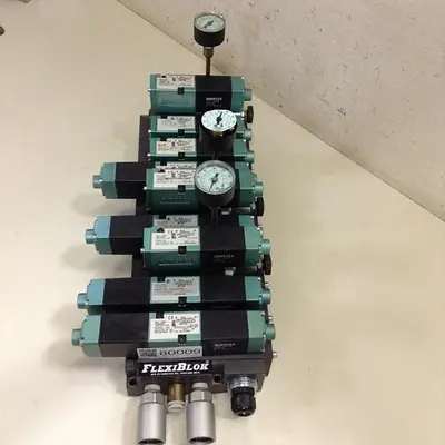 USED NUMATICS 082SS415M